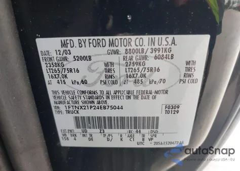 2004 Ford F-250 Lariat/Xl/Xlt z USA, uszkodzony, nr VIN 1FTNX21P24EB75044